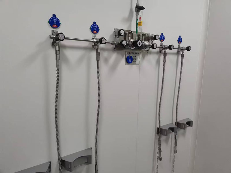 Medicinal carbon dioxide excipients and energy-saving devices for busbars